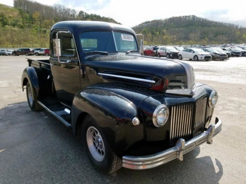 1947 FORD C-SERIES